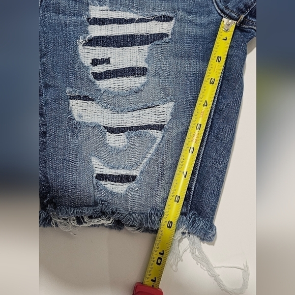 American Eagle Jeans Next level Stretch Distressed Denim High waist shorts 28 - Picture 12 of 12
